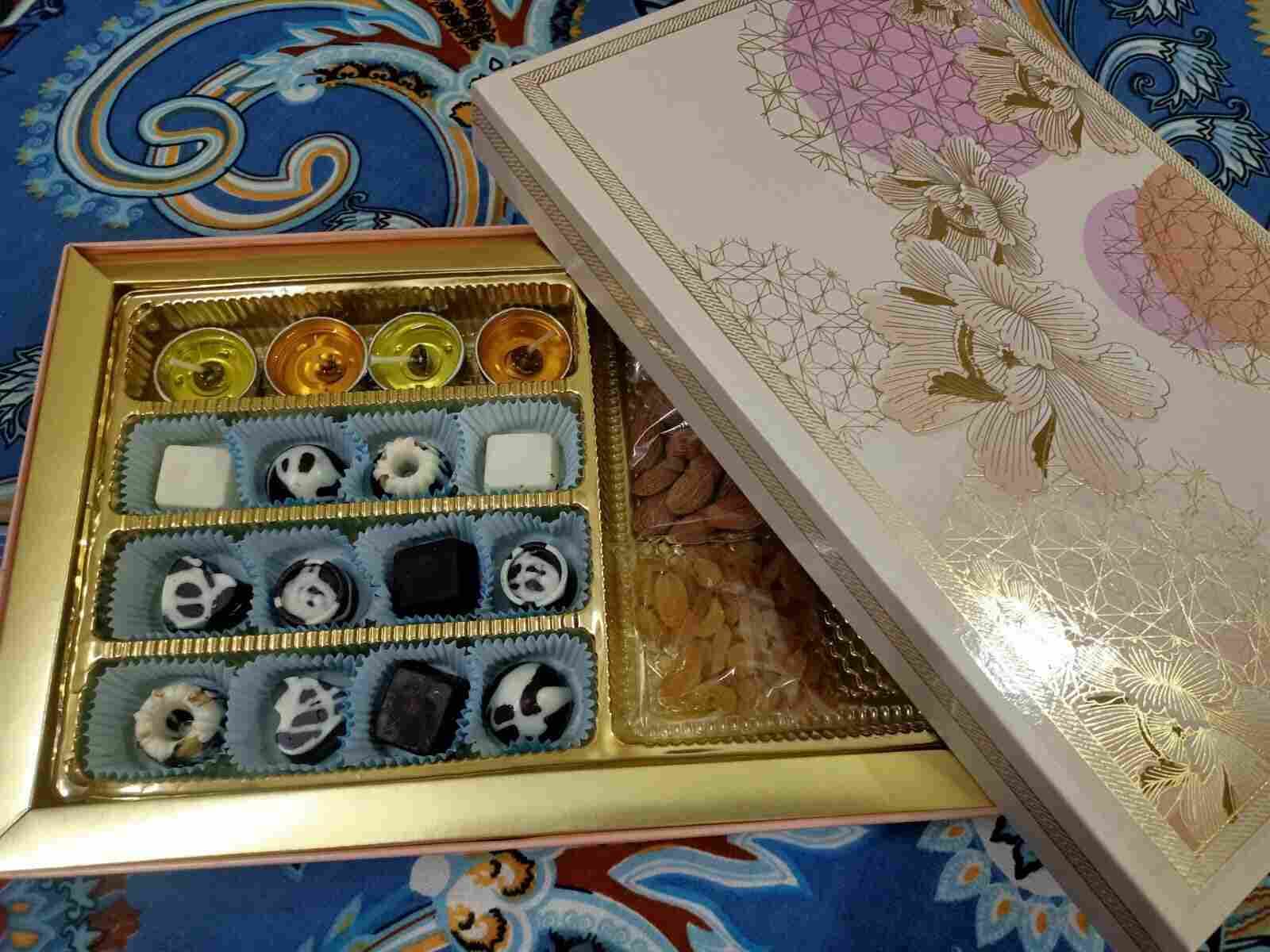 Chaklate Mithas Box