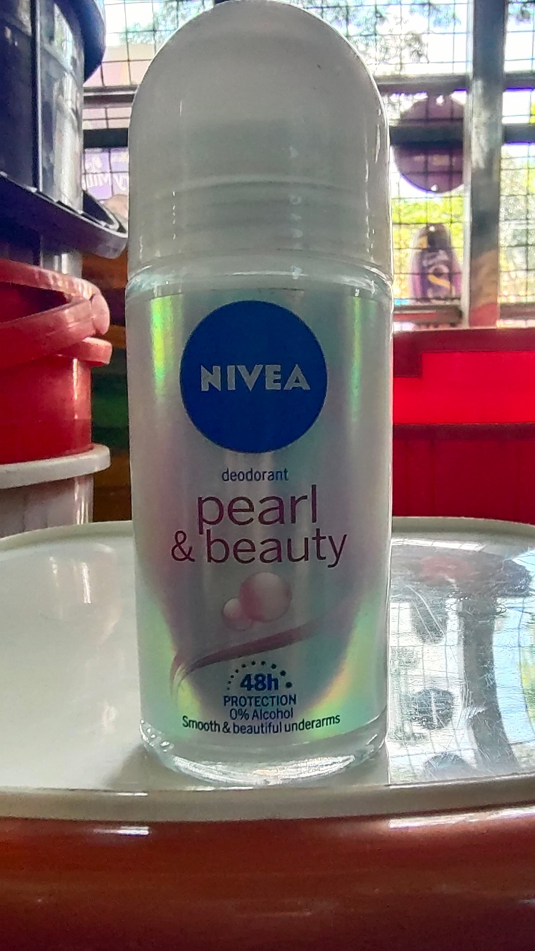 Nivea Pearl and Beauty smooth & beautiful underarms Roll-on Deodorant - 50 ml