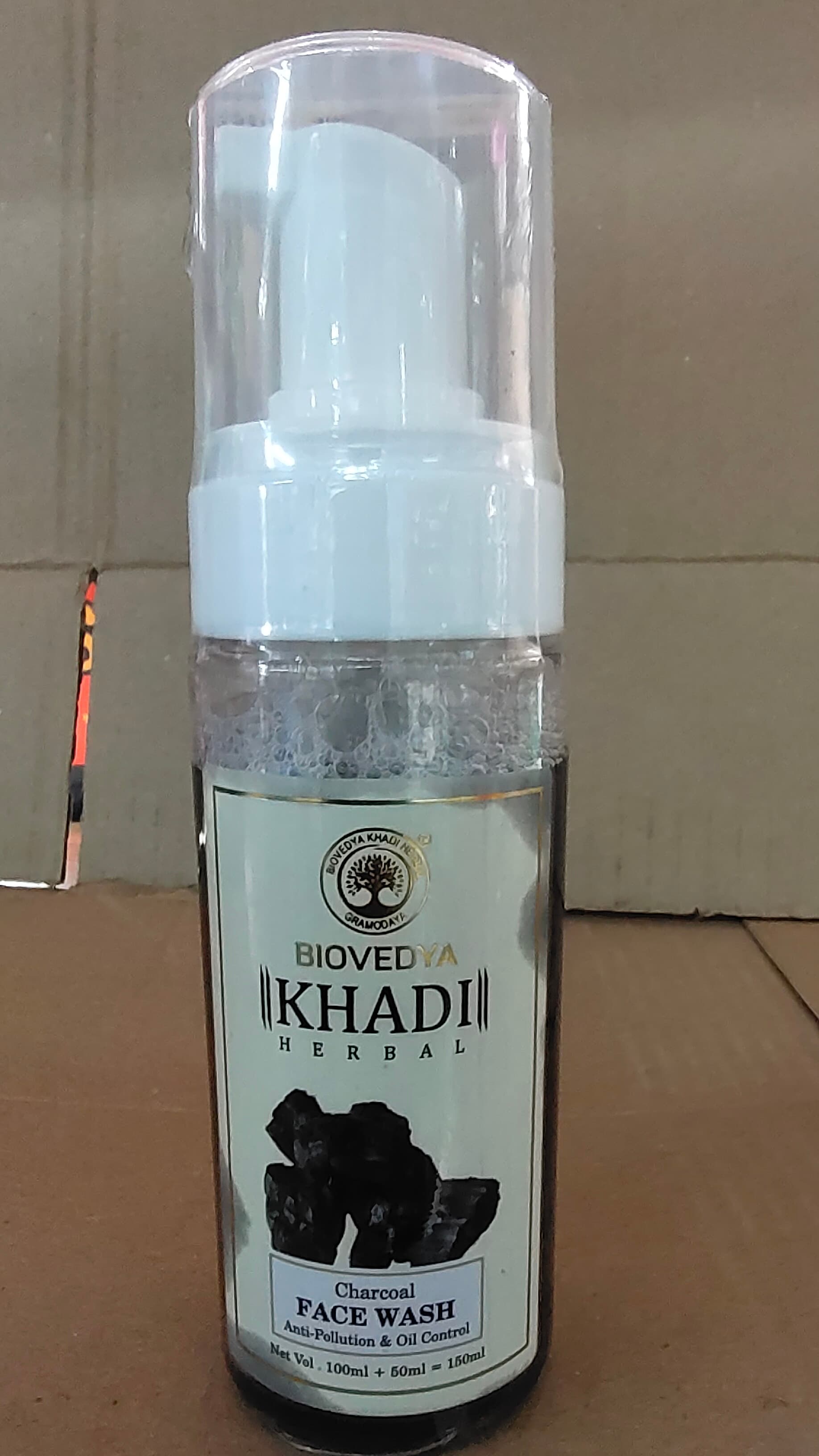 Biovedya khadi charcoal face wash