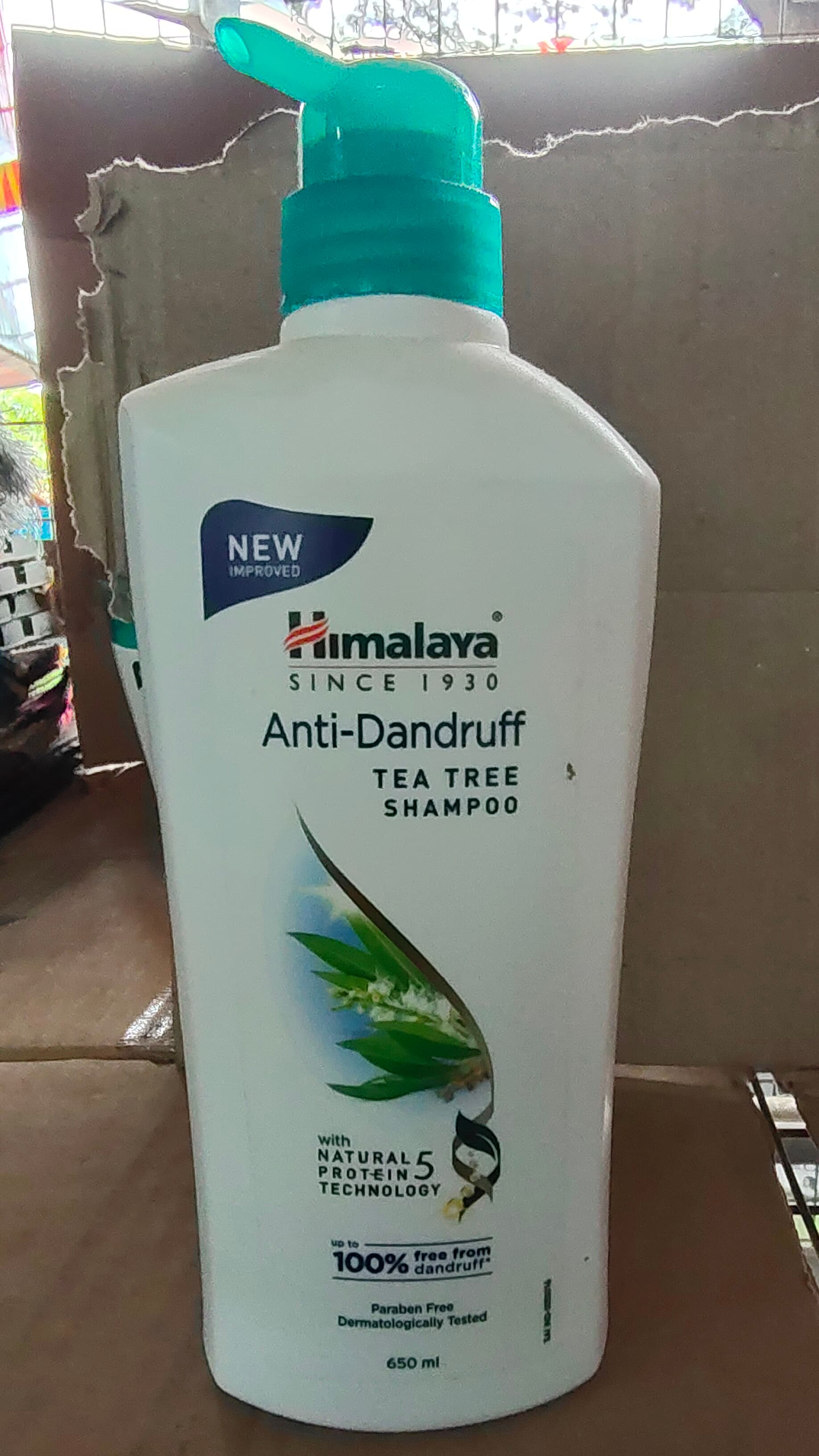 Himalaya anti dandruff tea tree shampoo