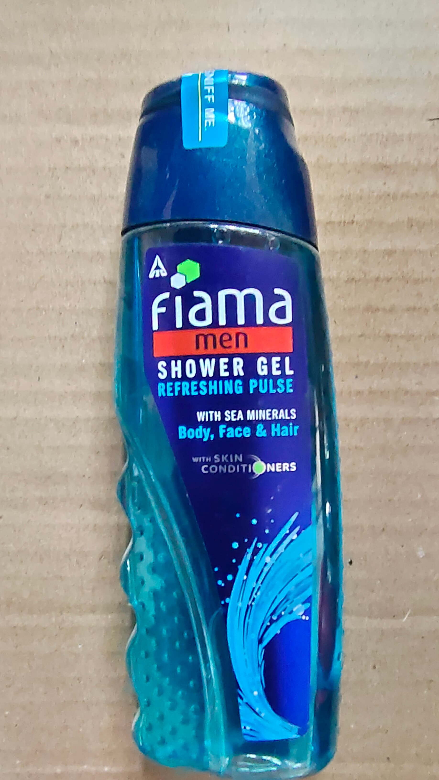 Fiama men shower gel refreshing pulse with sea minerals body, face and hair