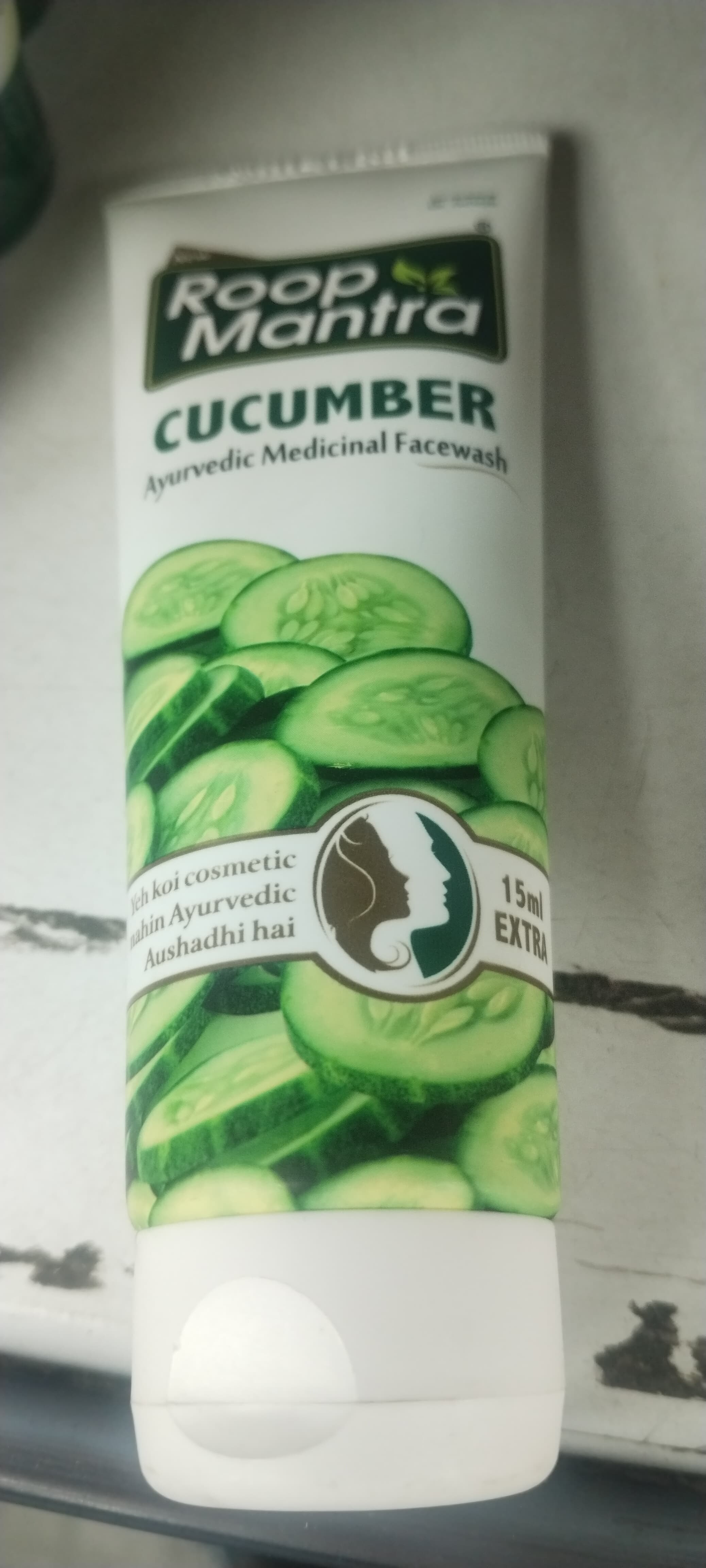 Roop mantra cucumber face wash