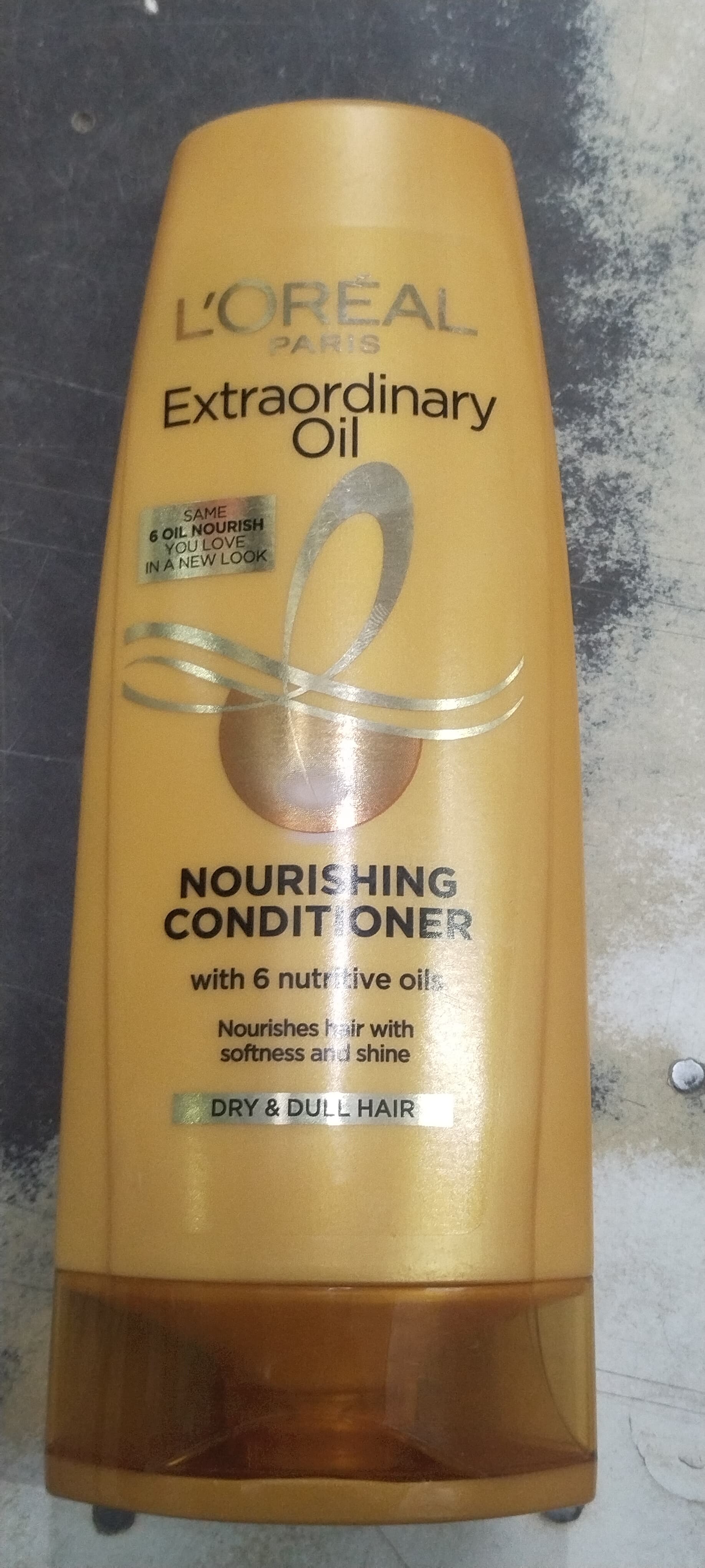 Loreal Nourishing Conditioner With 6 Nutritive oils