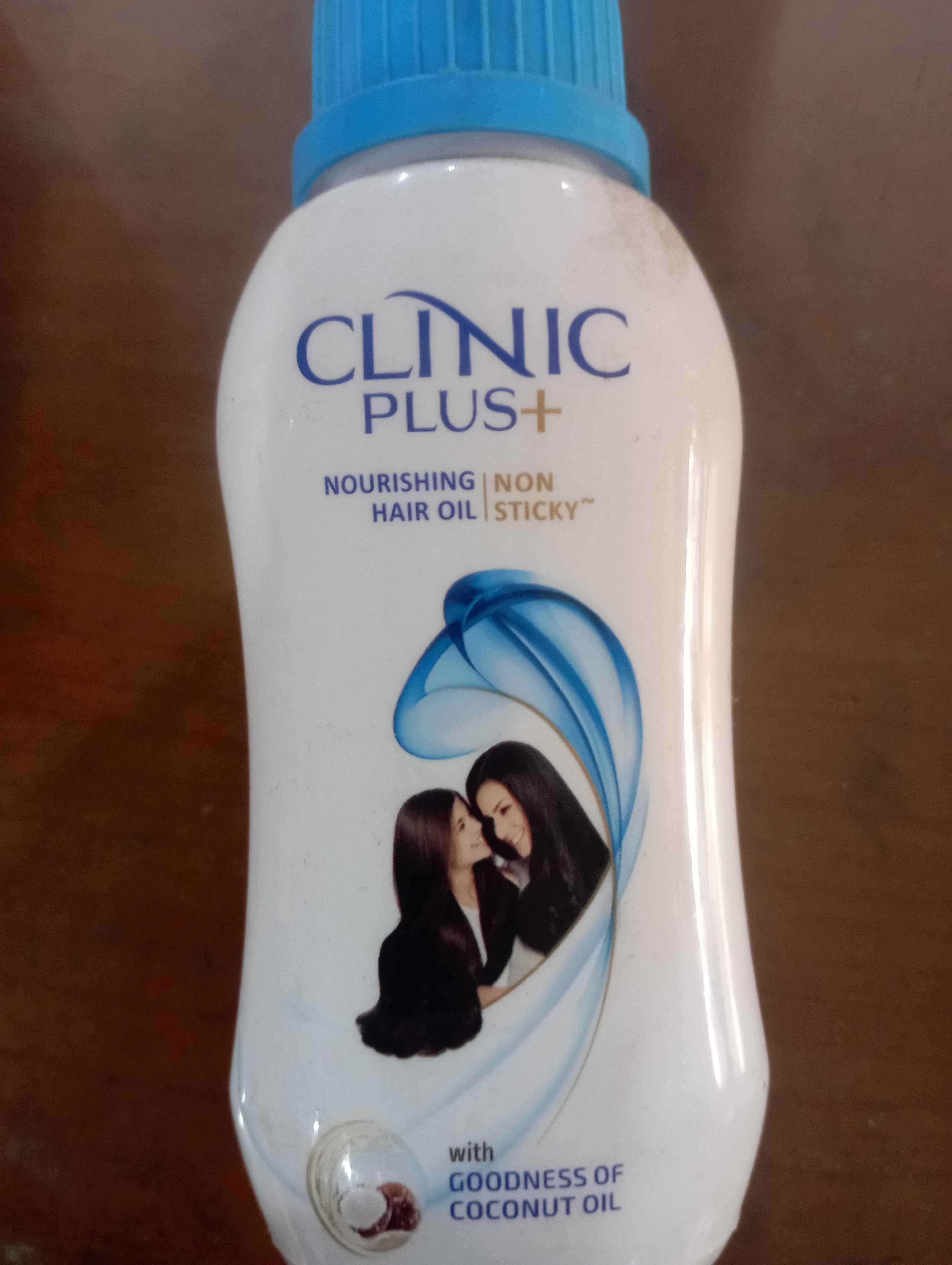 Clinic plus+ nourishing hair oil with goodness of cocnut oil