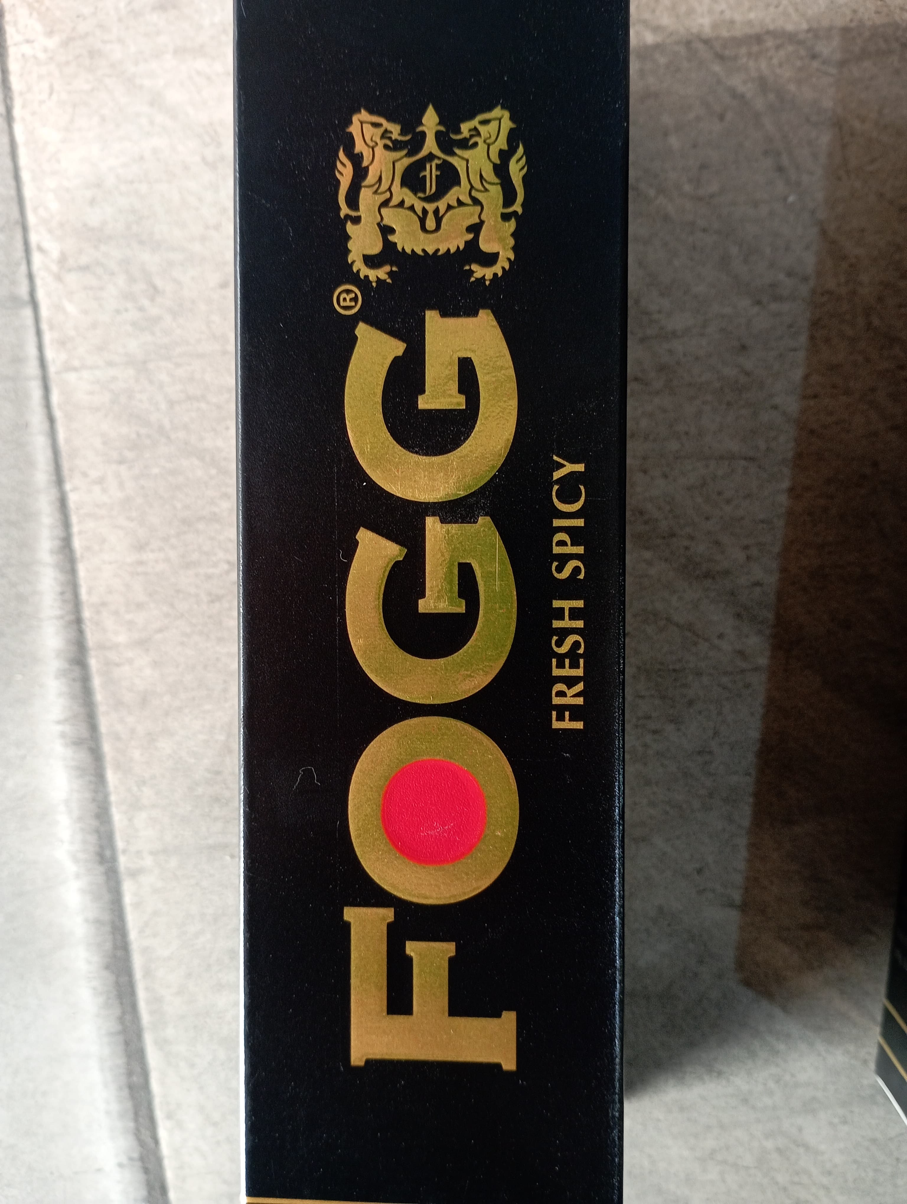 Fogg fresh spicy fragrance body spray