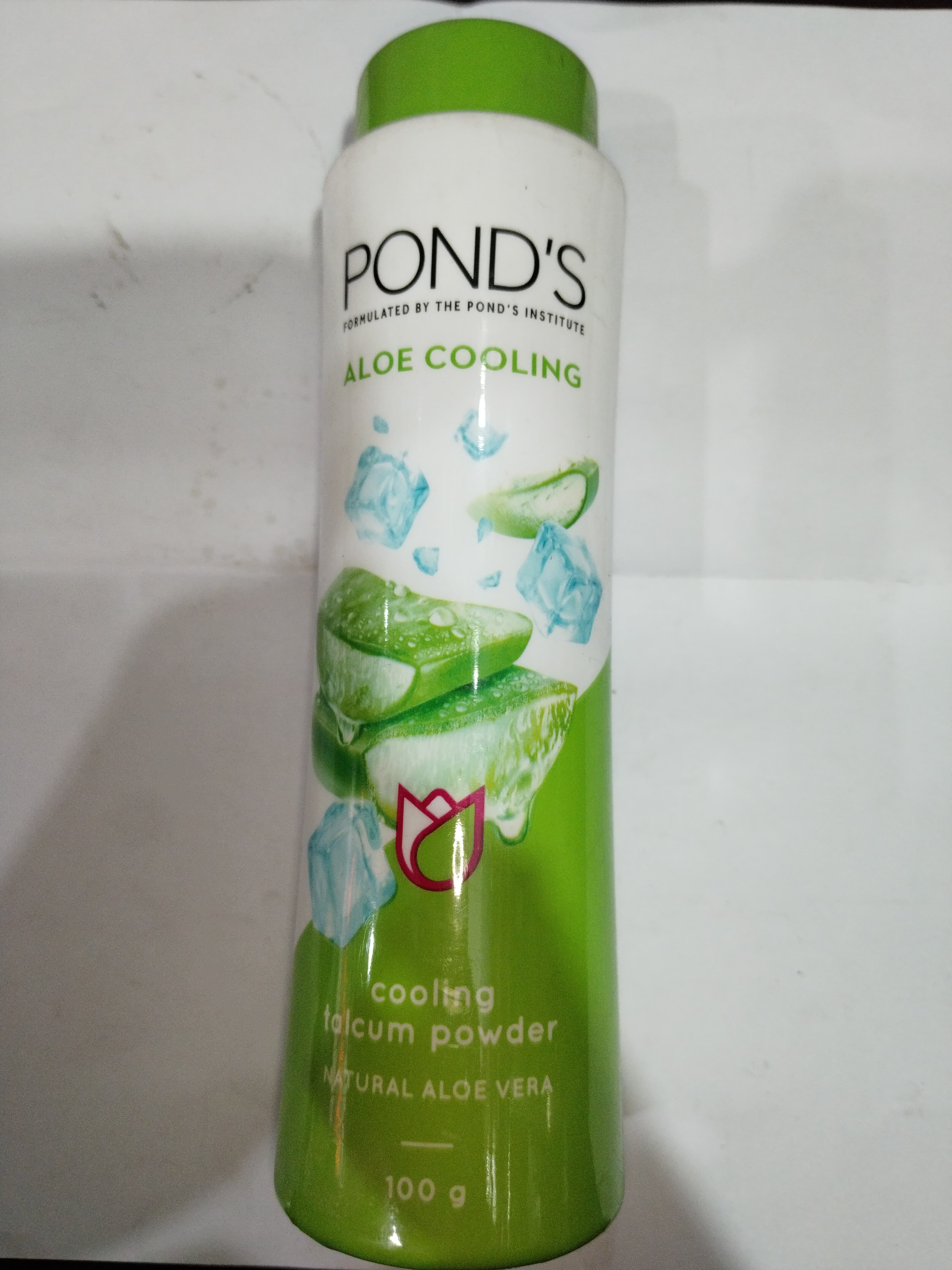 Ponds Aloe cooling talcum powder natural aloe vera