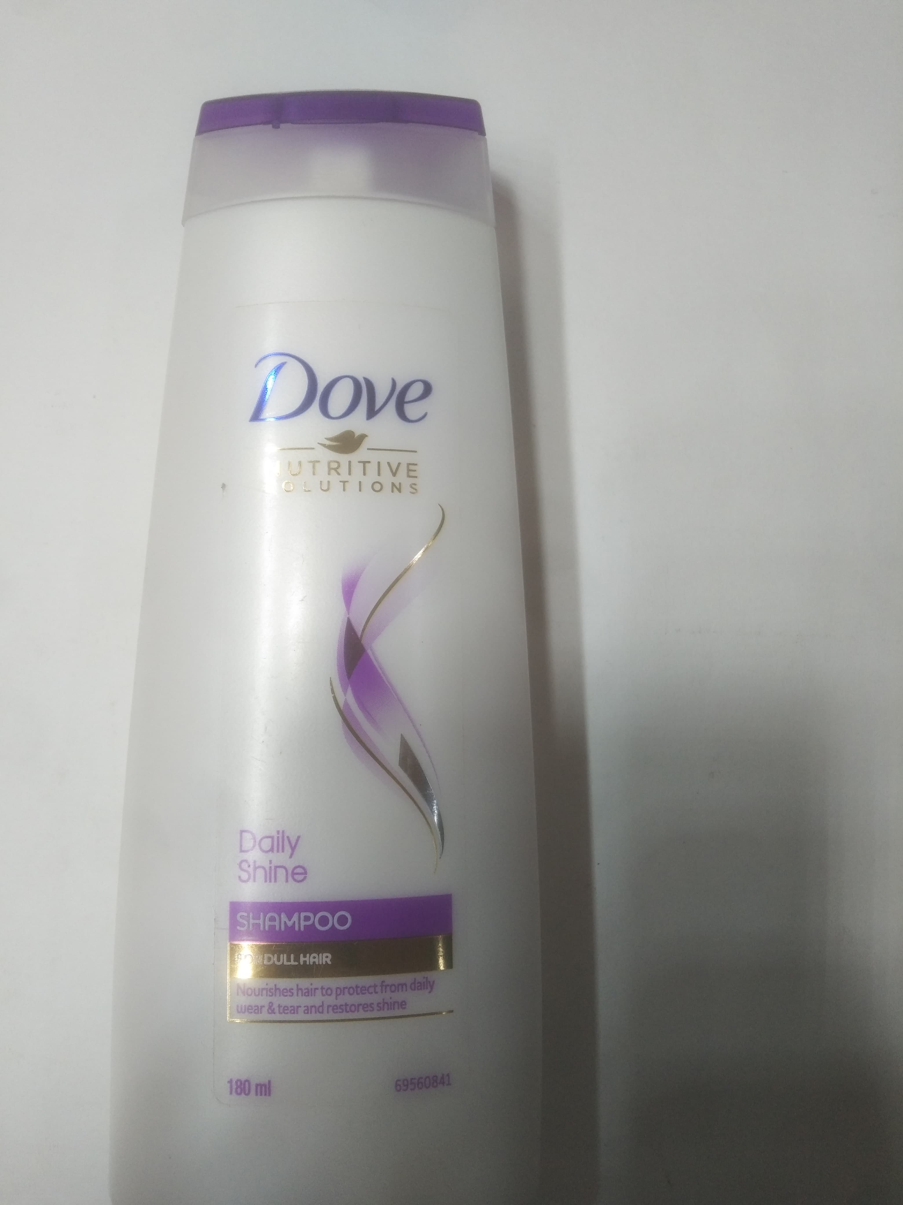 Dove Nutritive Solutions Daily Shine Shampoo 180 ml