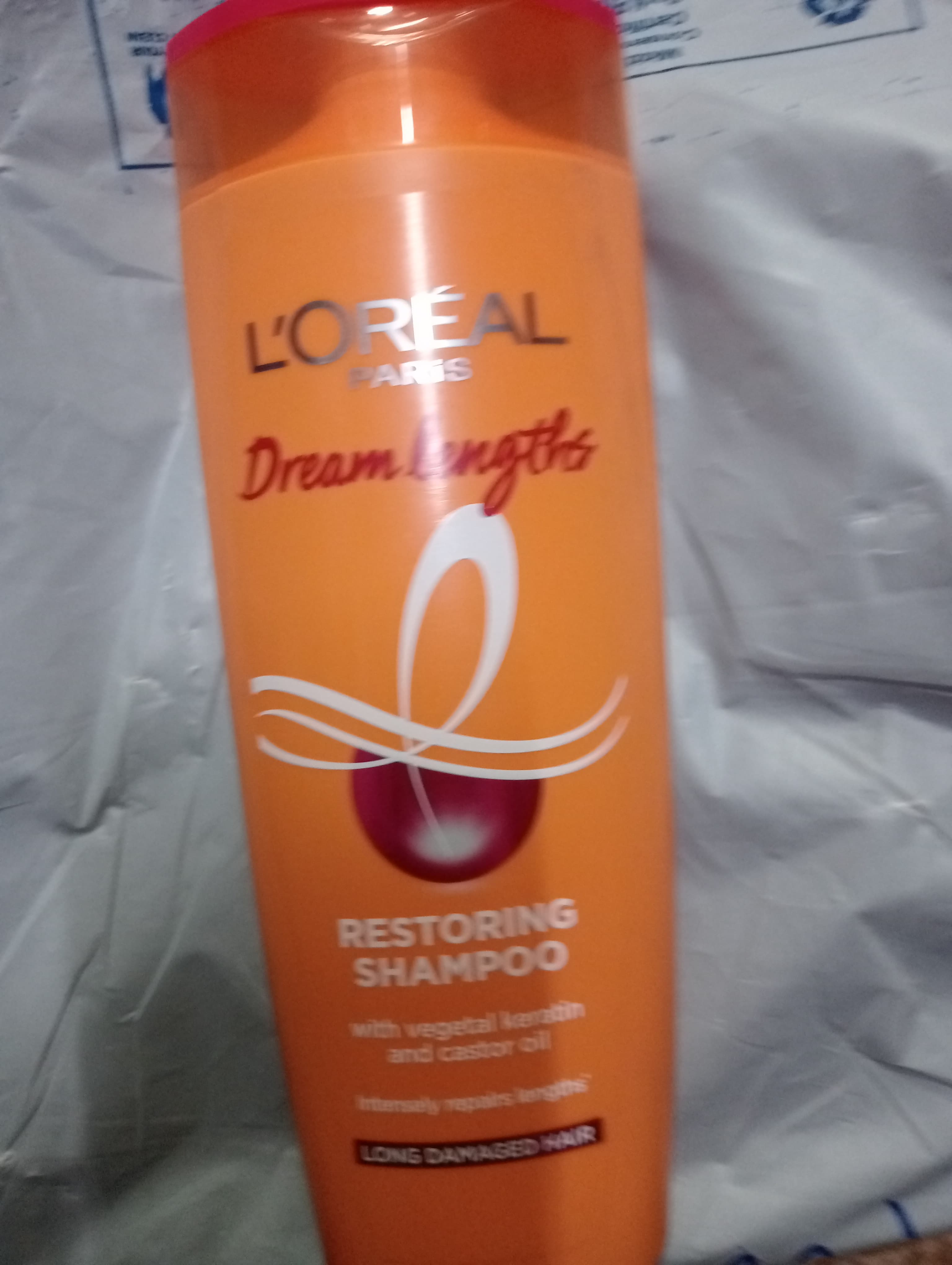 Loréal Paris Dream lengths Restoring Shampoo