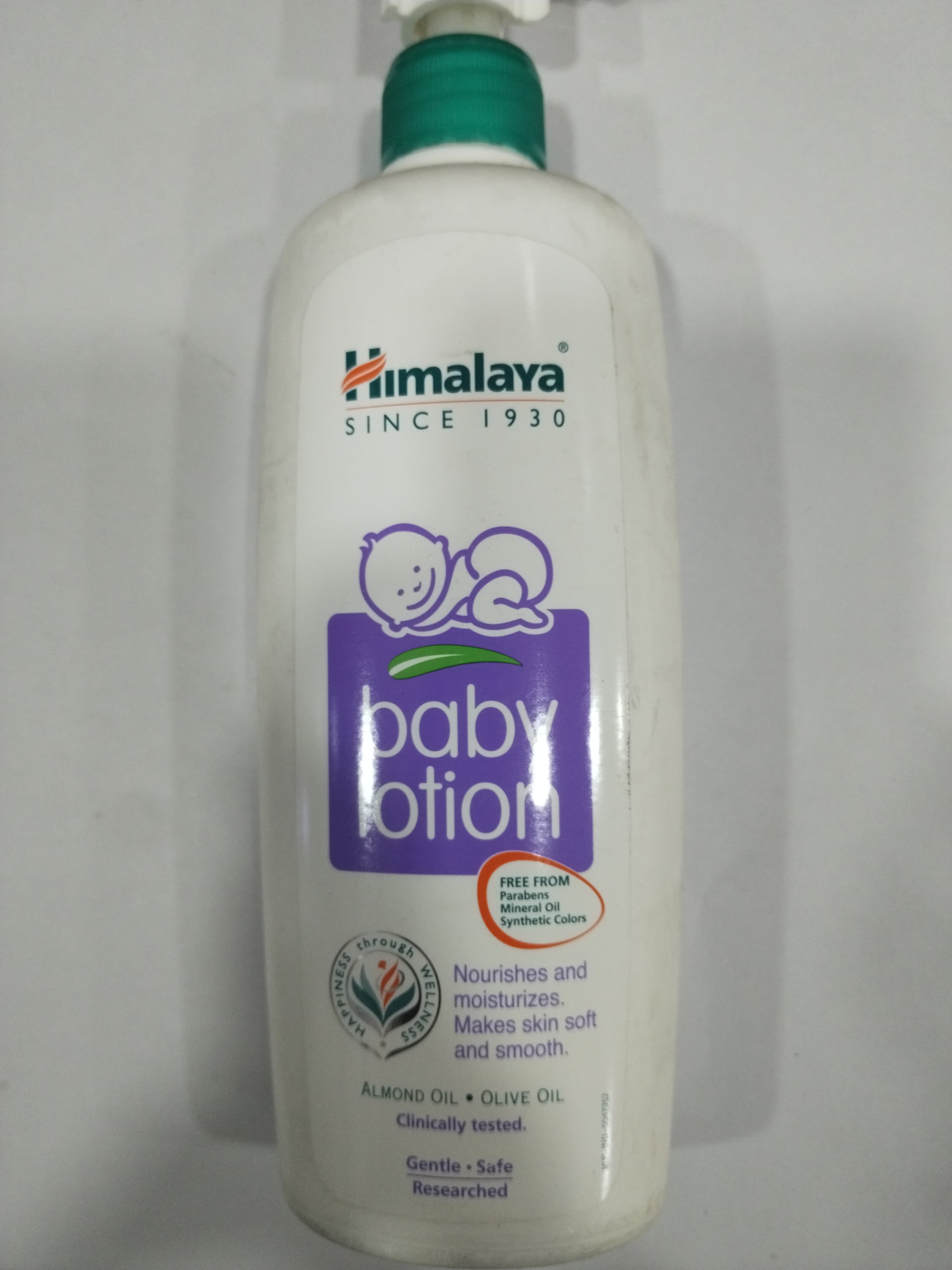 Himalaya Baby Lotion Almond oil & olive oil Makes skin soft