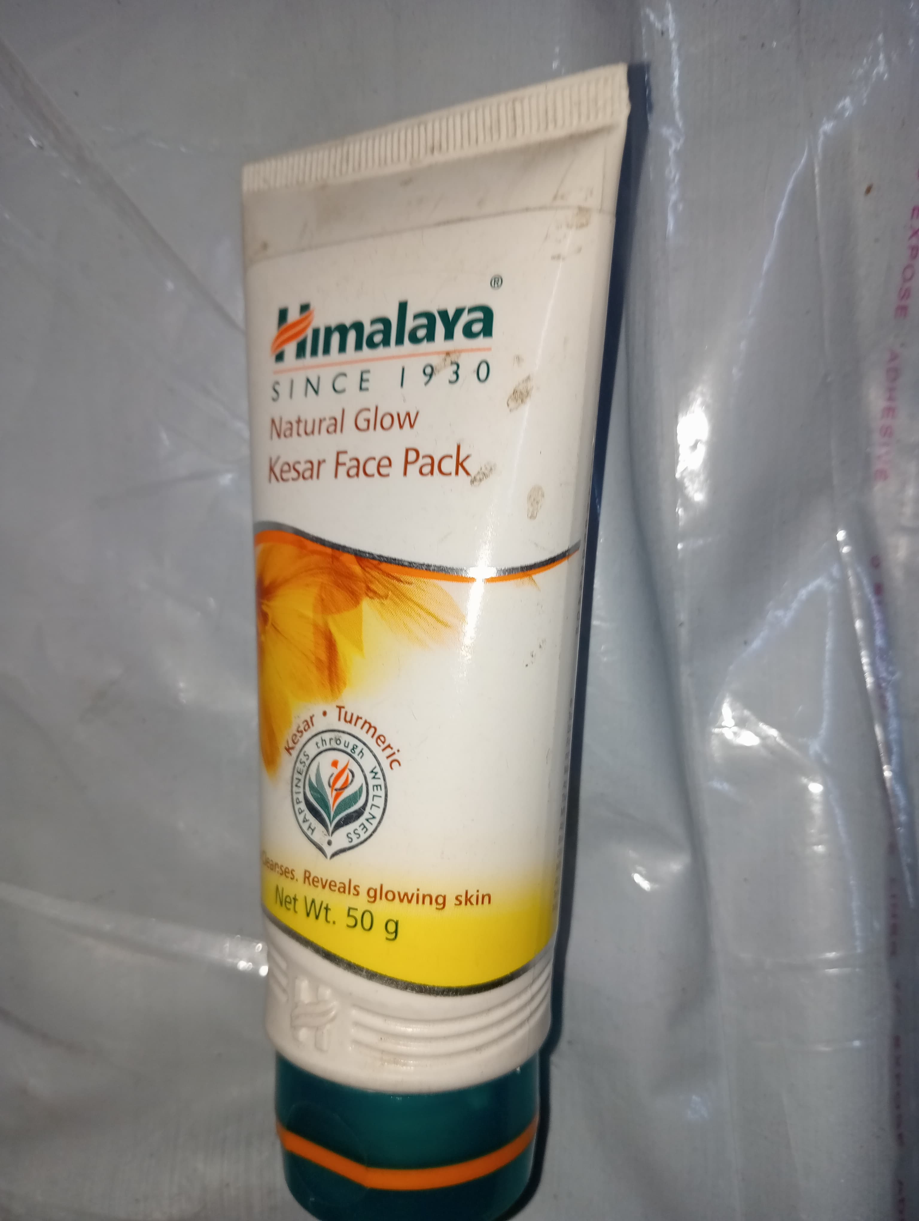 Himalaya Since 1930 Natural glow Kesar face pack