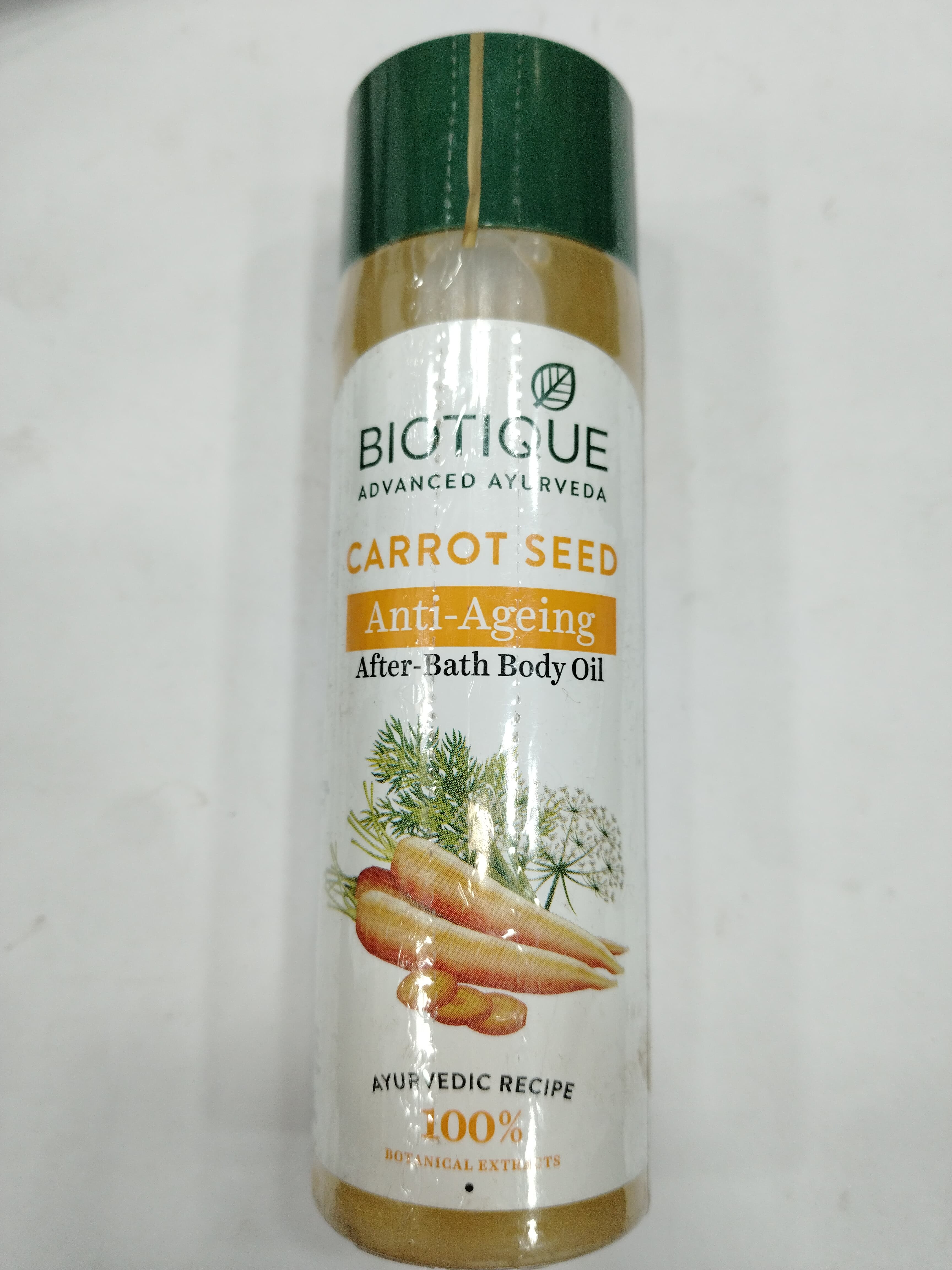 Biotique Advanced ayurveda Carrot seed Anti-ageing After-bath body oil