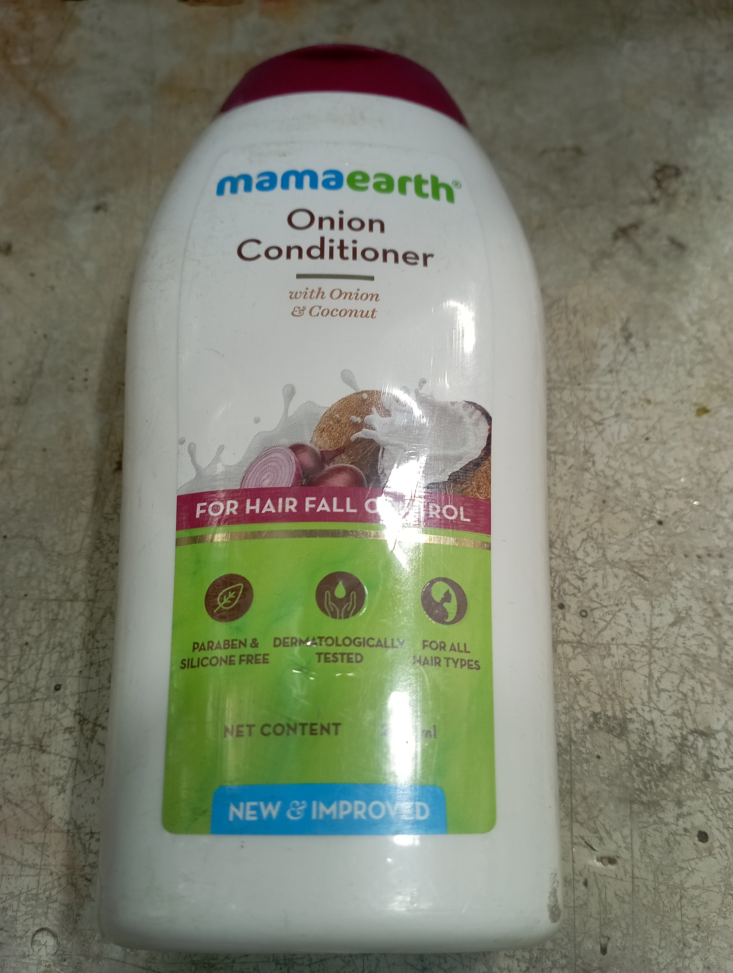 Mamaearth Onion Conditioner With onion & coconut For ir fall control Paraben & dermatological Slicone free tested For all Net content 200 ml New & improved Types