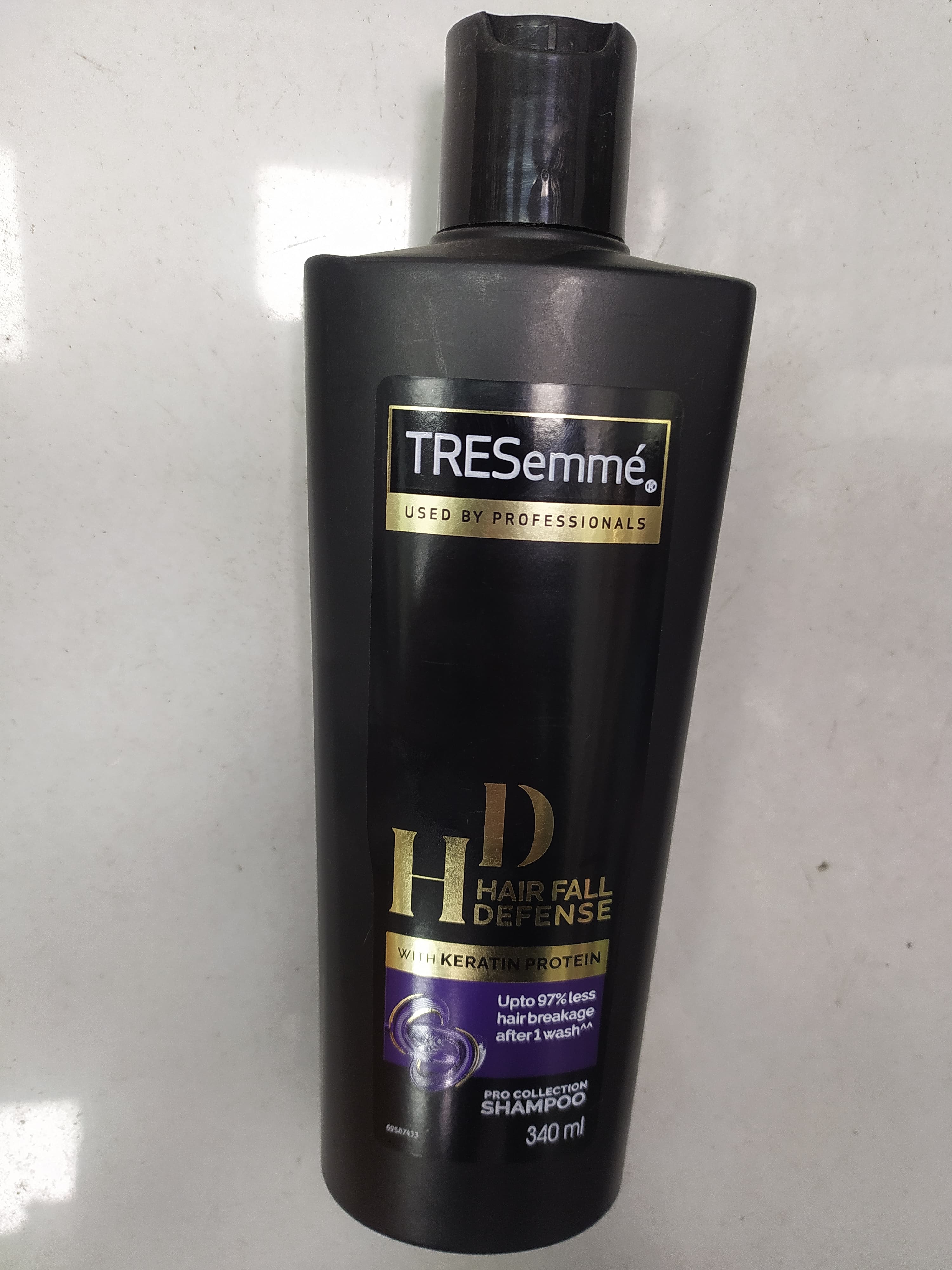 Tresemmé Hair fall Defense With keratin protein Shampoo