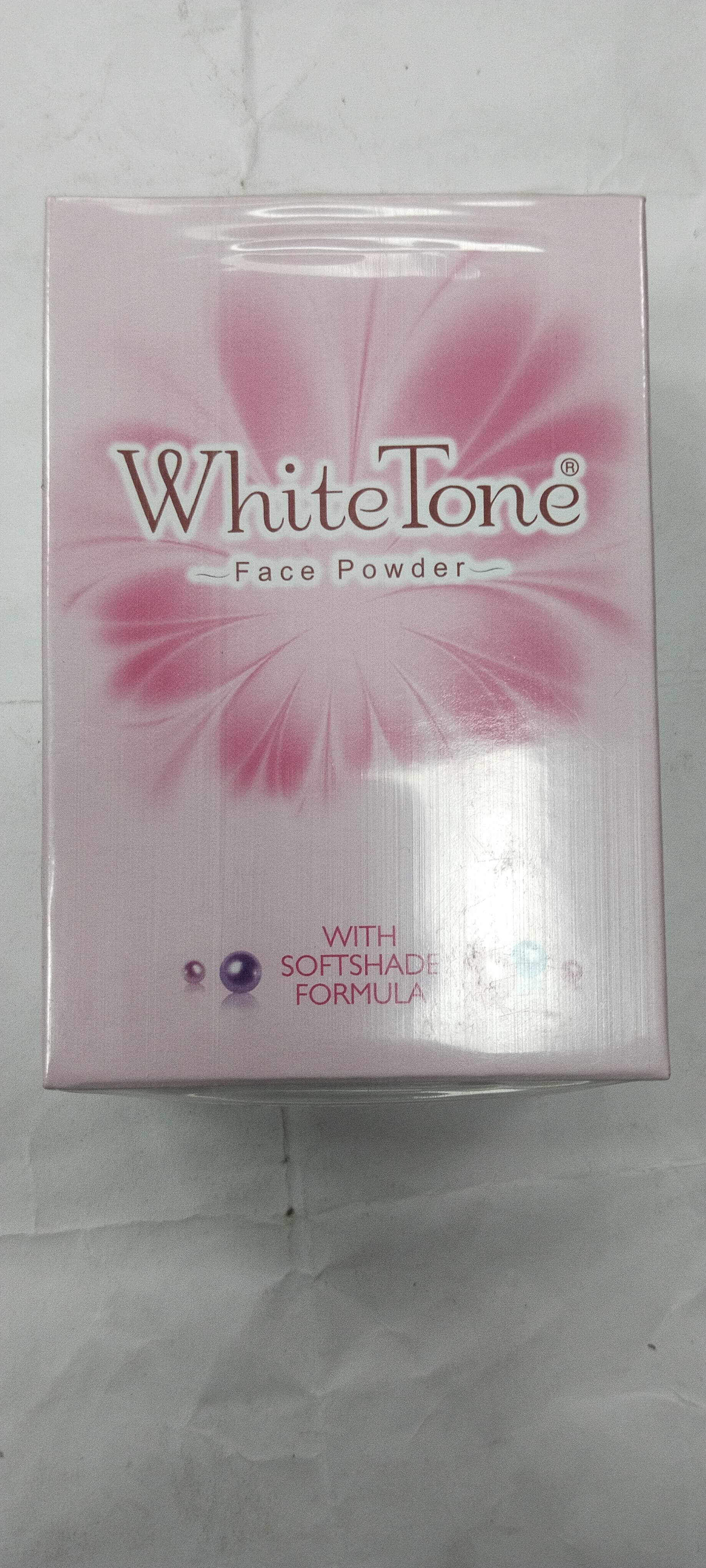 White tone Face powder With Softshade Formula