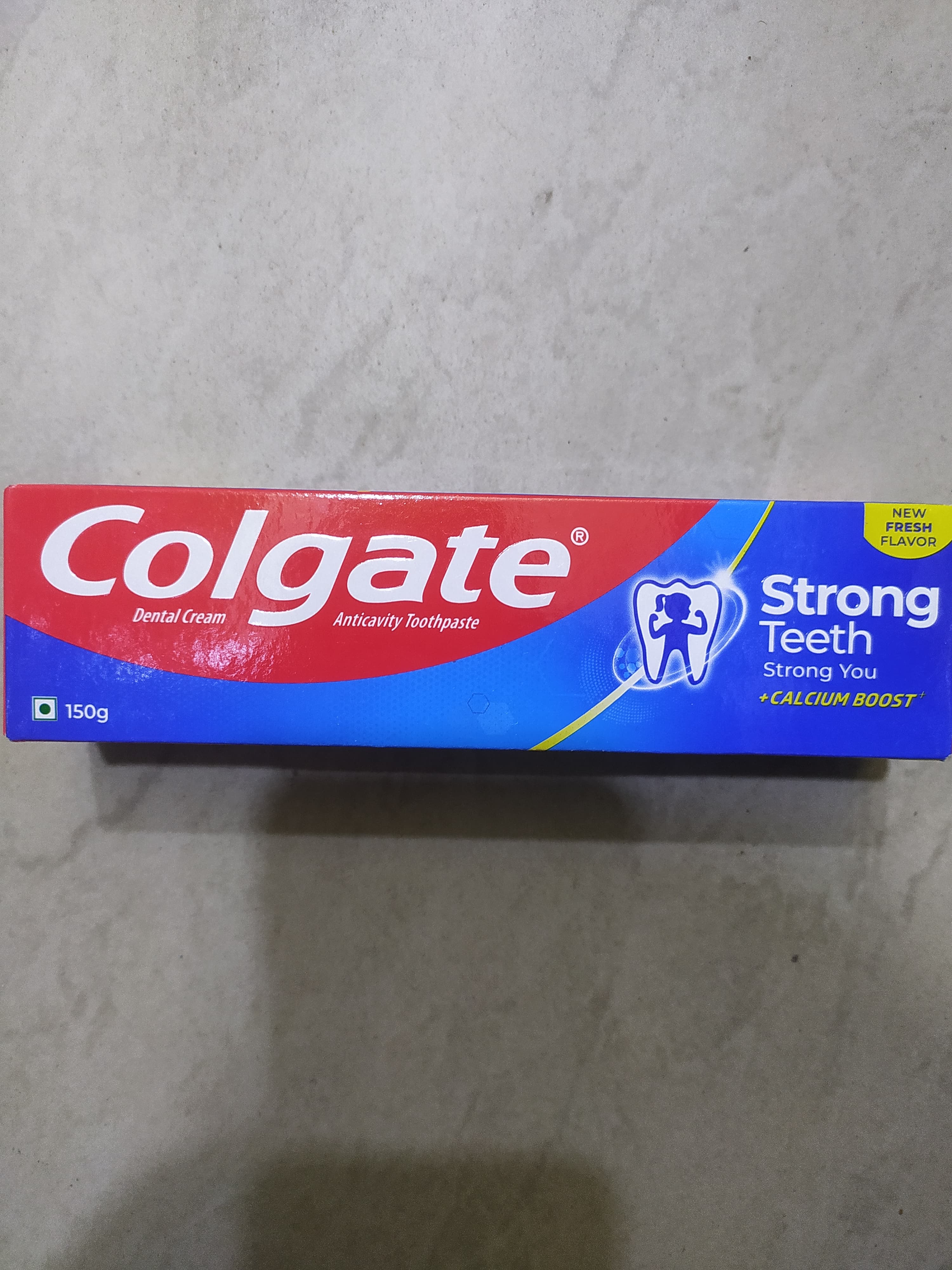 Colgate Dental cream Strong Teeth