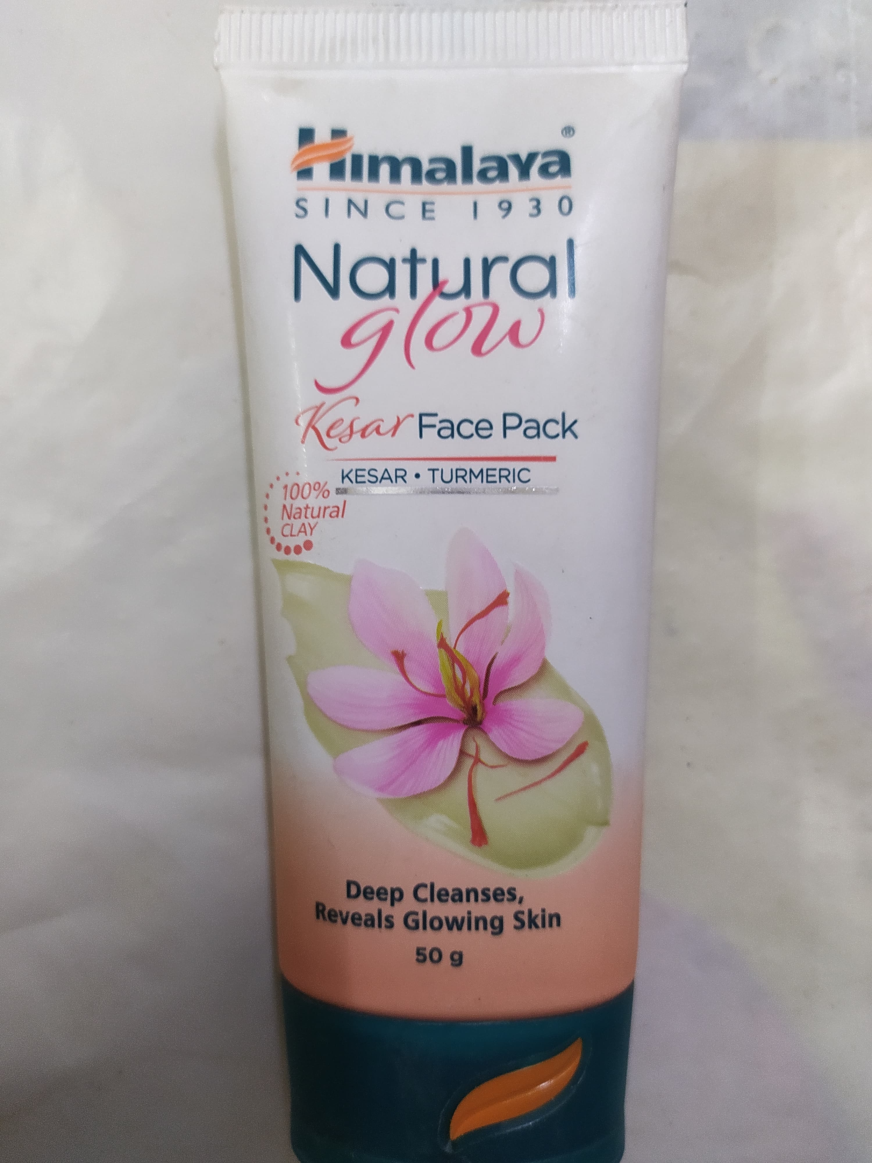 Himalaya Natural Glow Kesar face pack Kesar turmeric