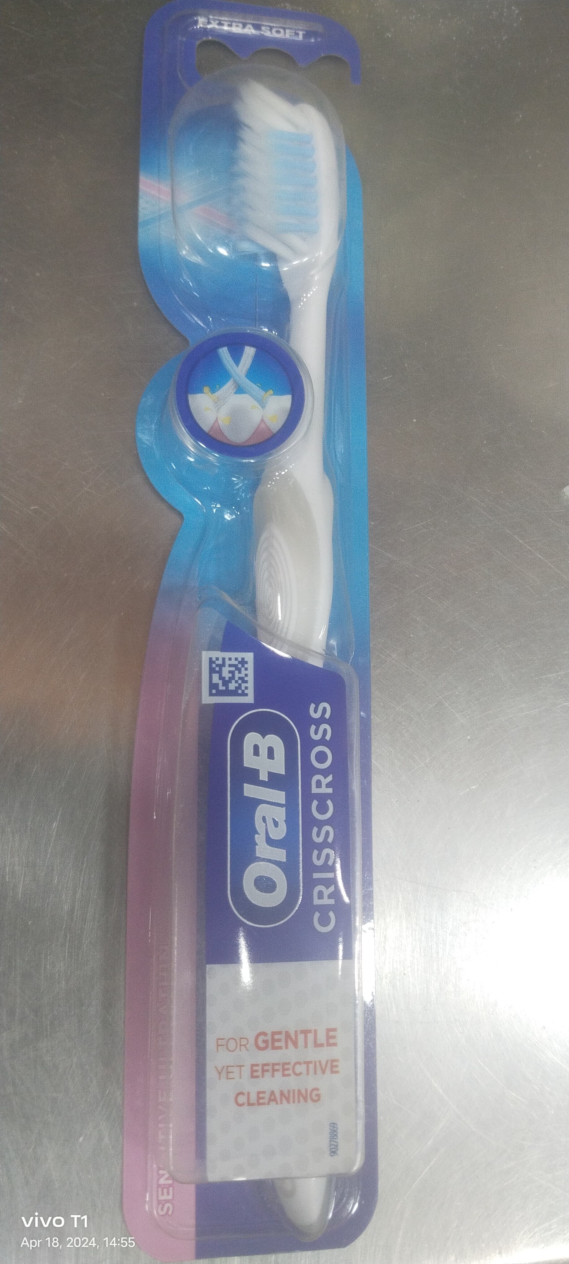 Oral-b Crisscross toothbrush