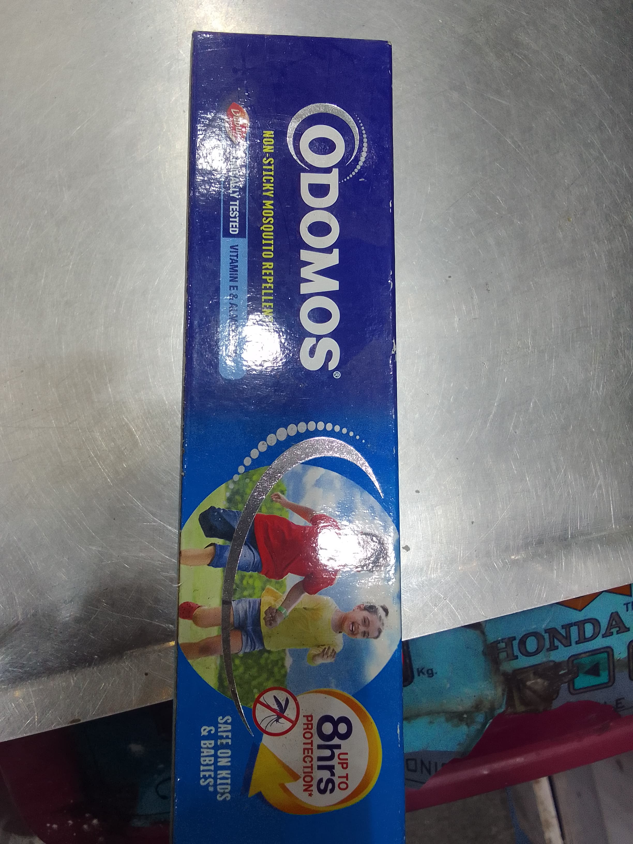 Dabur obomos mosquito repellent cream