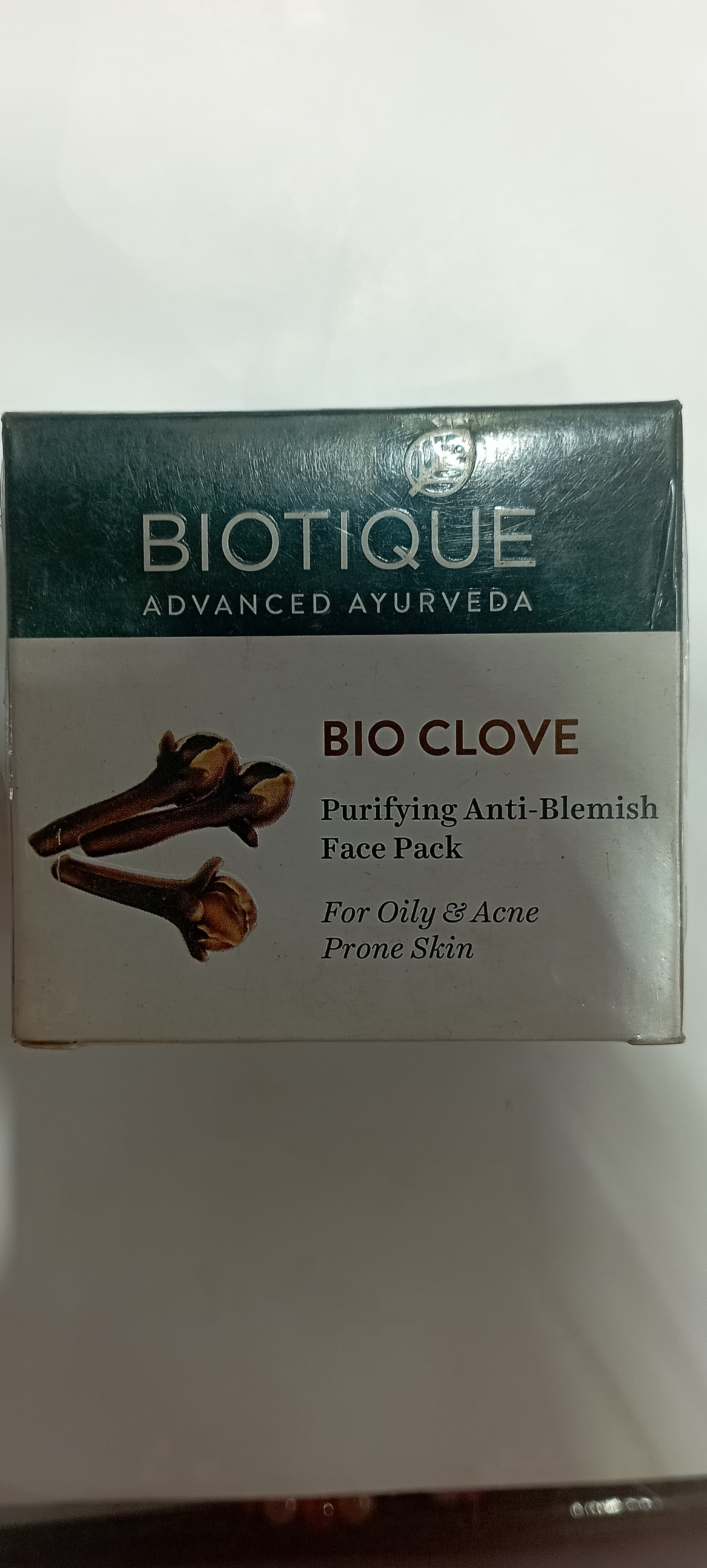 Biotique Advanced ayurveda Bio clove Purifying anti Blemish Face pack For oily & acne Prone skin 50g
