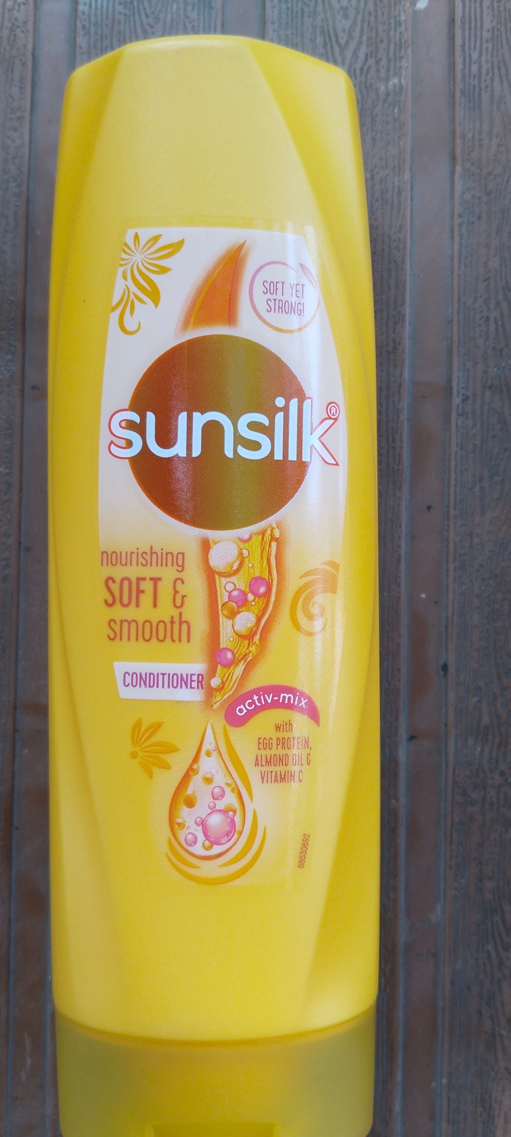 Sunsilk Nourishing Soft & Smooth Conditioner