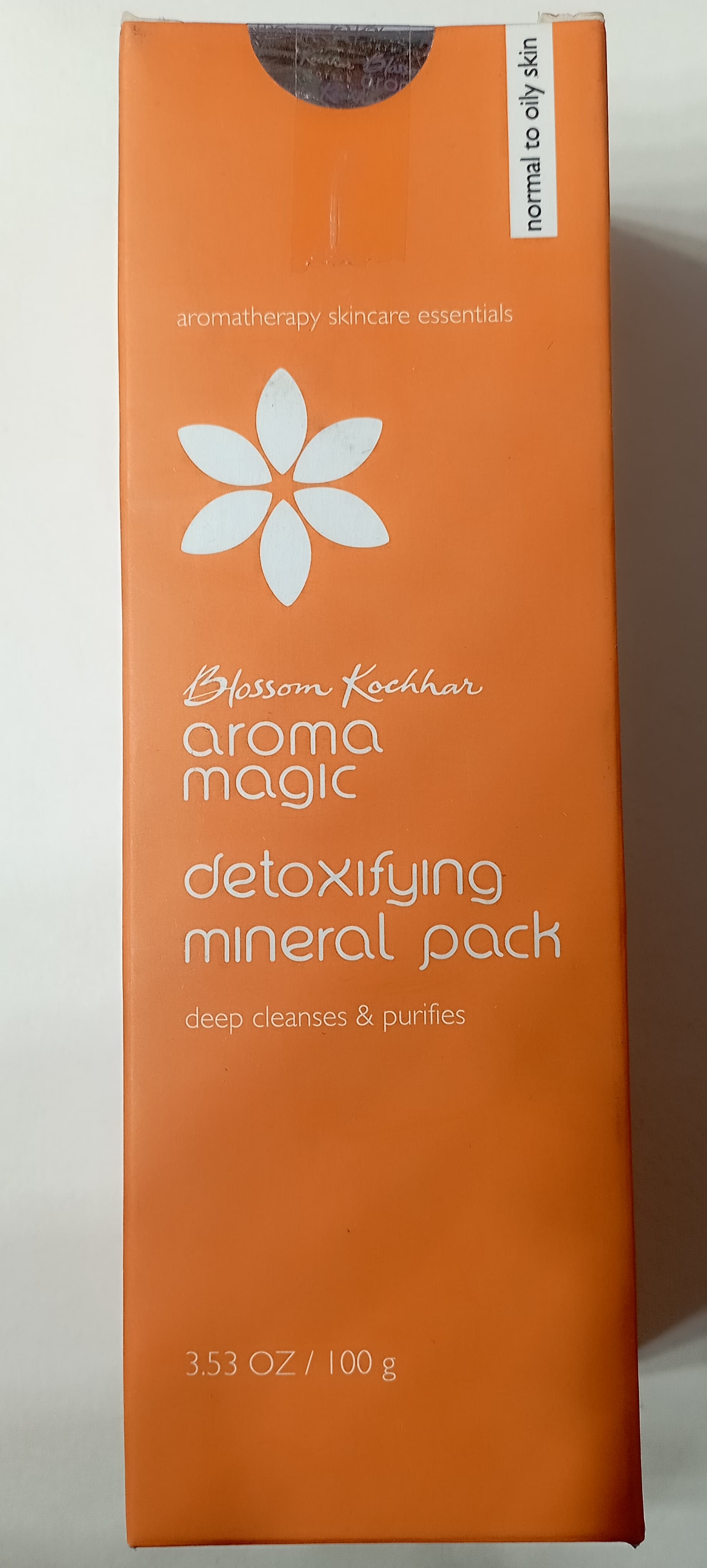 Blossom kochhar aroma magic detoxifying mineral pack 100 g
