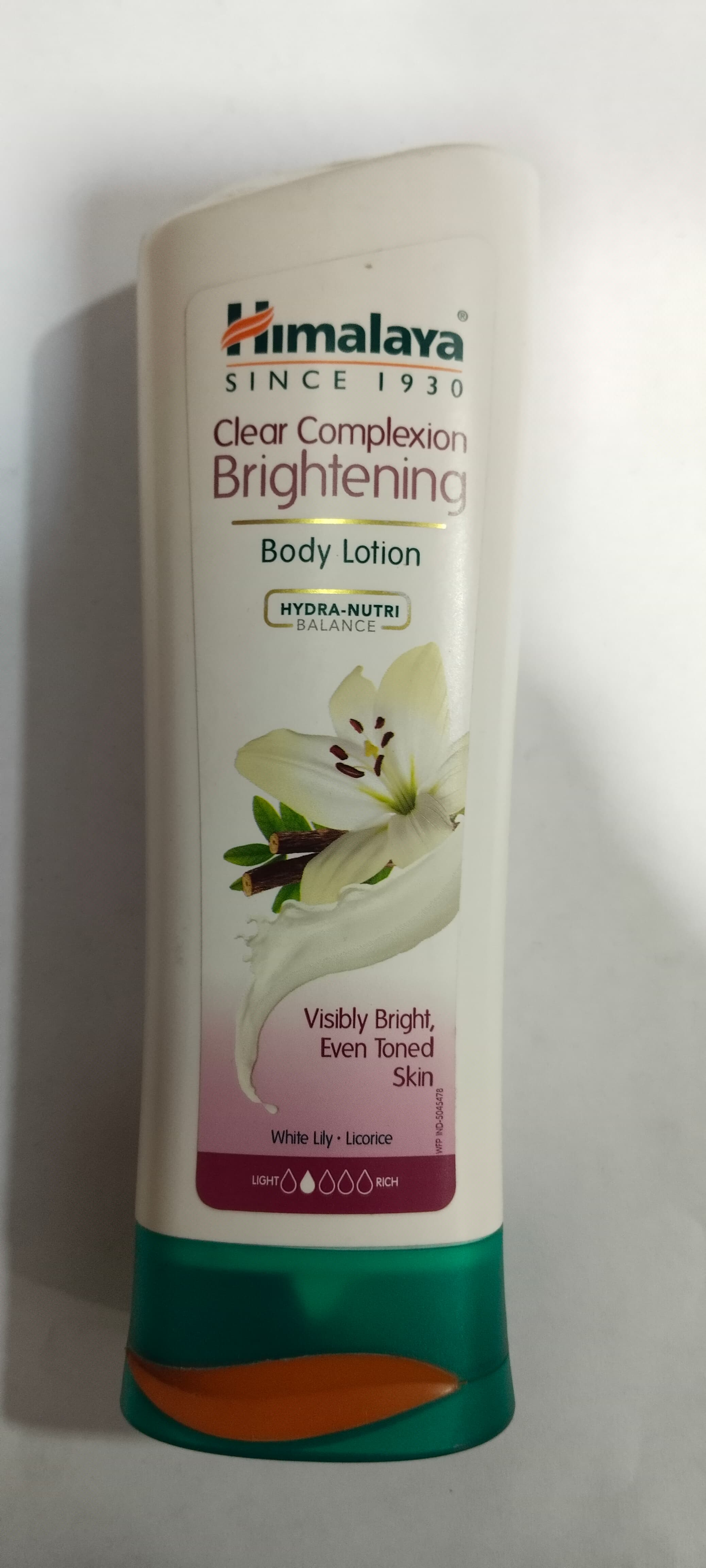 Himalaya clear complexion brightening body lotion