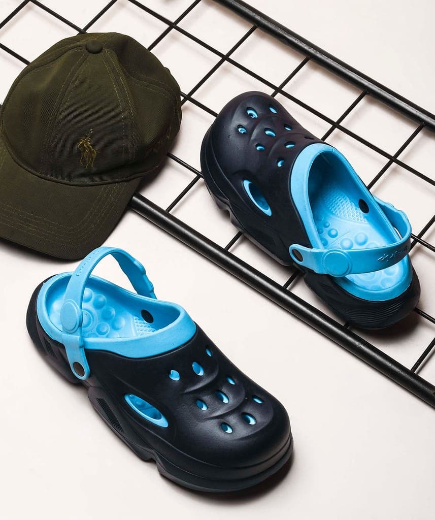 Bersache Extra Soft Classic Casual with Back Strap Regular wear with Ultra Soft & Flexibility Technology Clog for Men's