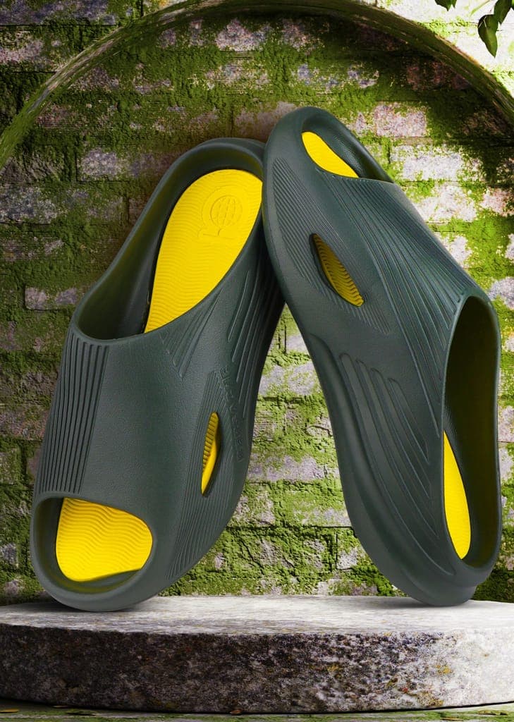 Bersache Extra Soft Classic Casual with Back Strap Regular wear with Ultra Soft & Flexibility Technology Slipper for Men's