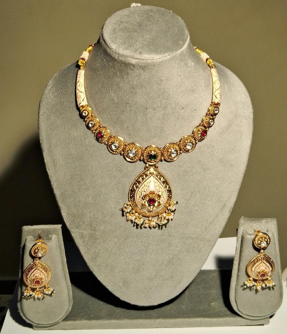 necklace-raj1