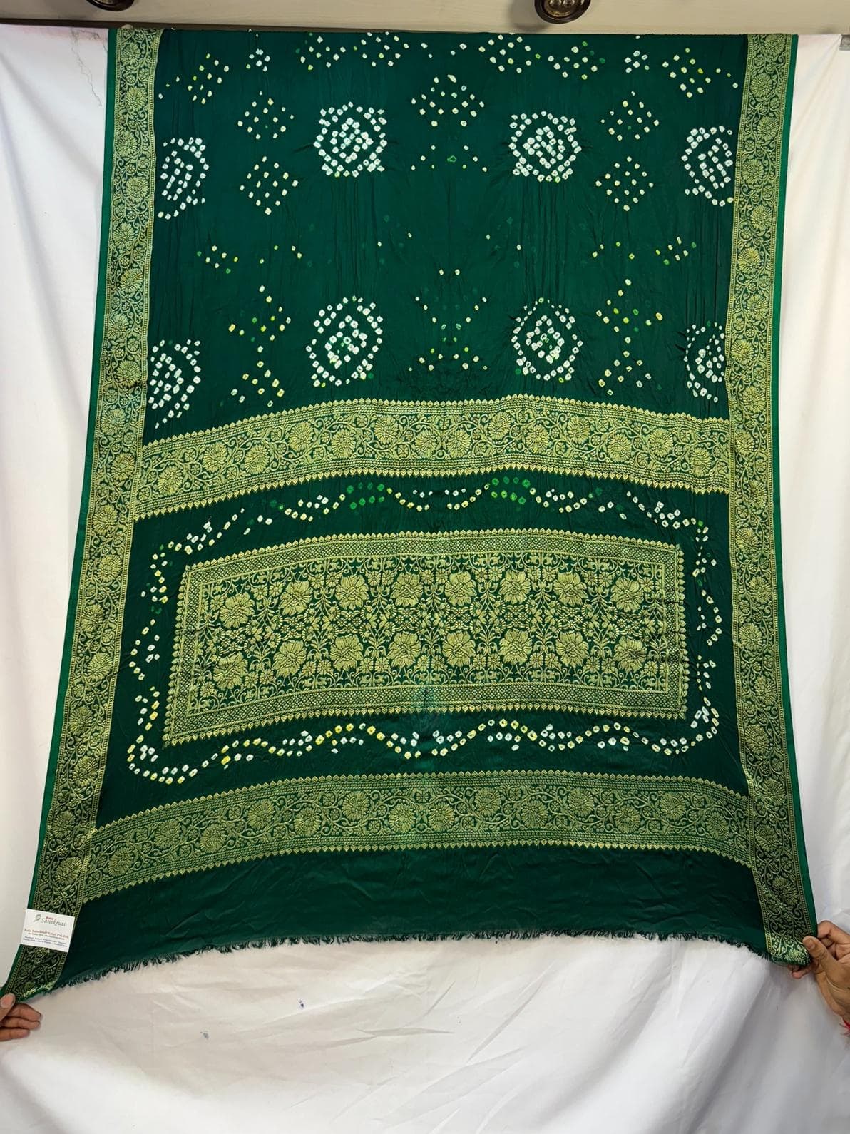 kala-sanskruti-all-over-green-color-art-silk-bandhani-saree-6.5m-with-blouse-piece-elegant-traditional-wear-bridal-unique-saree-for-women1