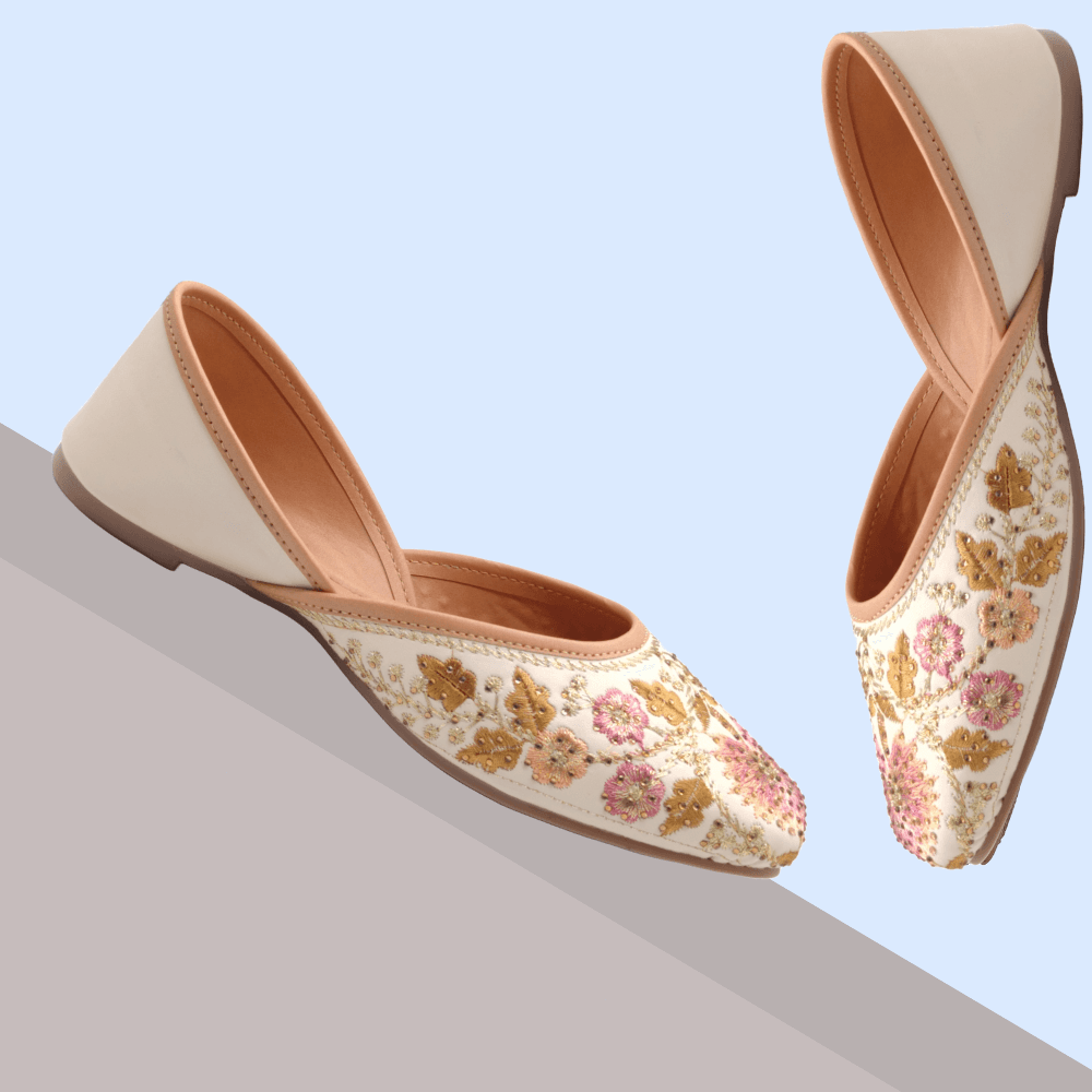 handmade-embroidery-tradition-mojari1