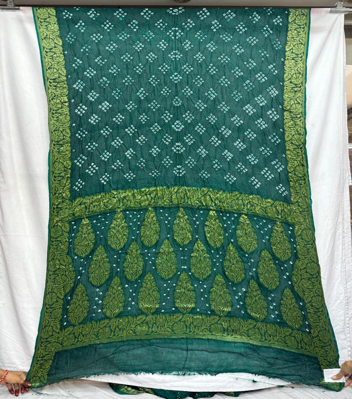 kala-sanskruti-all-over-green-color-art-silk-bandhani-saree-6.5m-with-blouse-piece-elegant-traditional-wear-bridal-unique-saree-for-women1