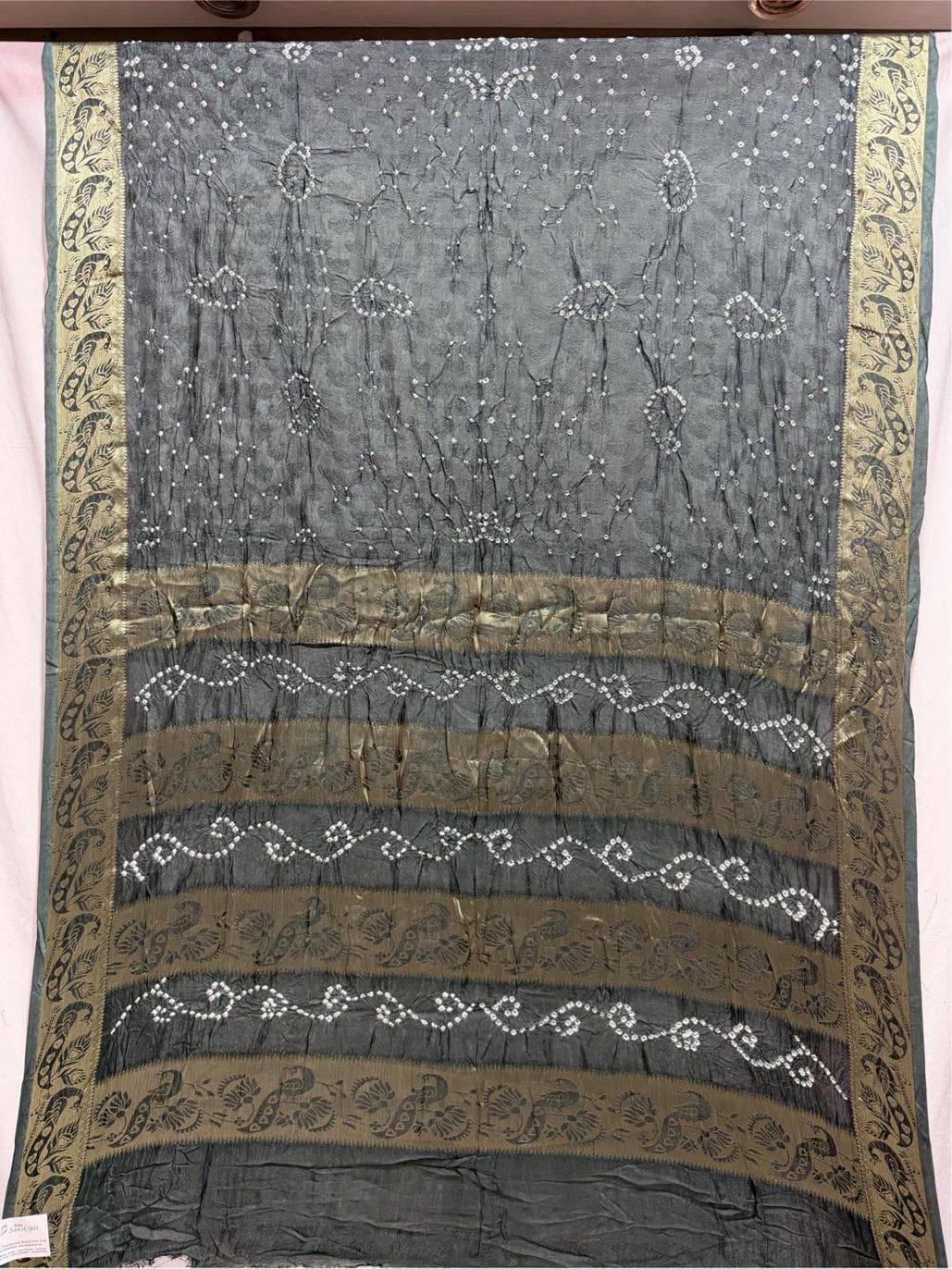 kala-sanskruti-all-over-green-color-art-silk-bandhani-saree-6.5m-with-blouse-piece-elegant-traditional-wear-bridal-unique-saree-for-women1