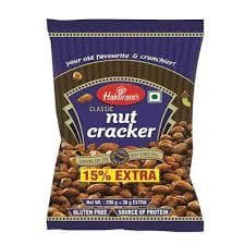 haldiram's-nut-cracker-namkeen,-42-g-pouch1