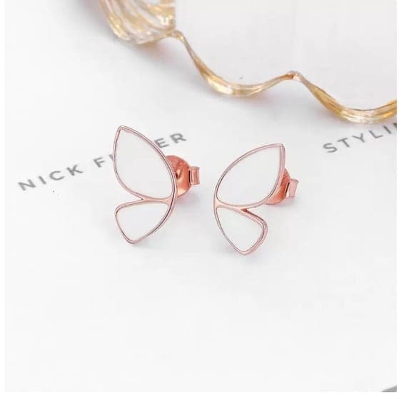 -elegant-white-butterfly-earrings-in-rose-gold1