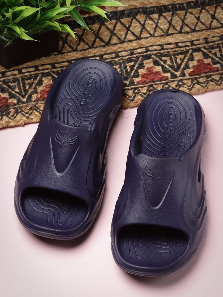 bersache-extra-soft-classic-casual-with-back-strap-regular-wear-with-ultra-soft-&-flexibility-technology-slipper-for-men's1