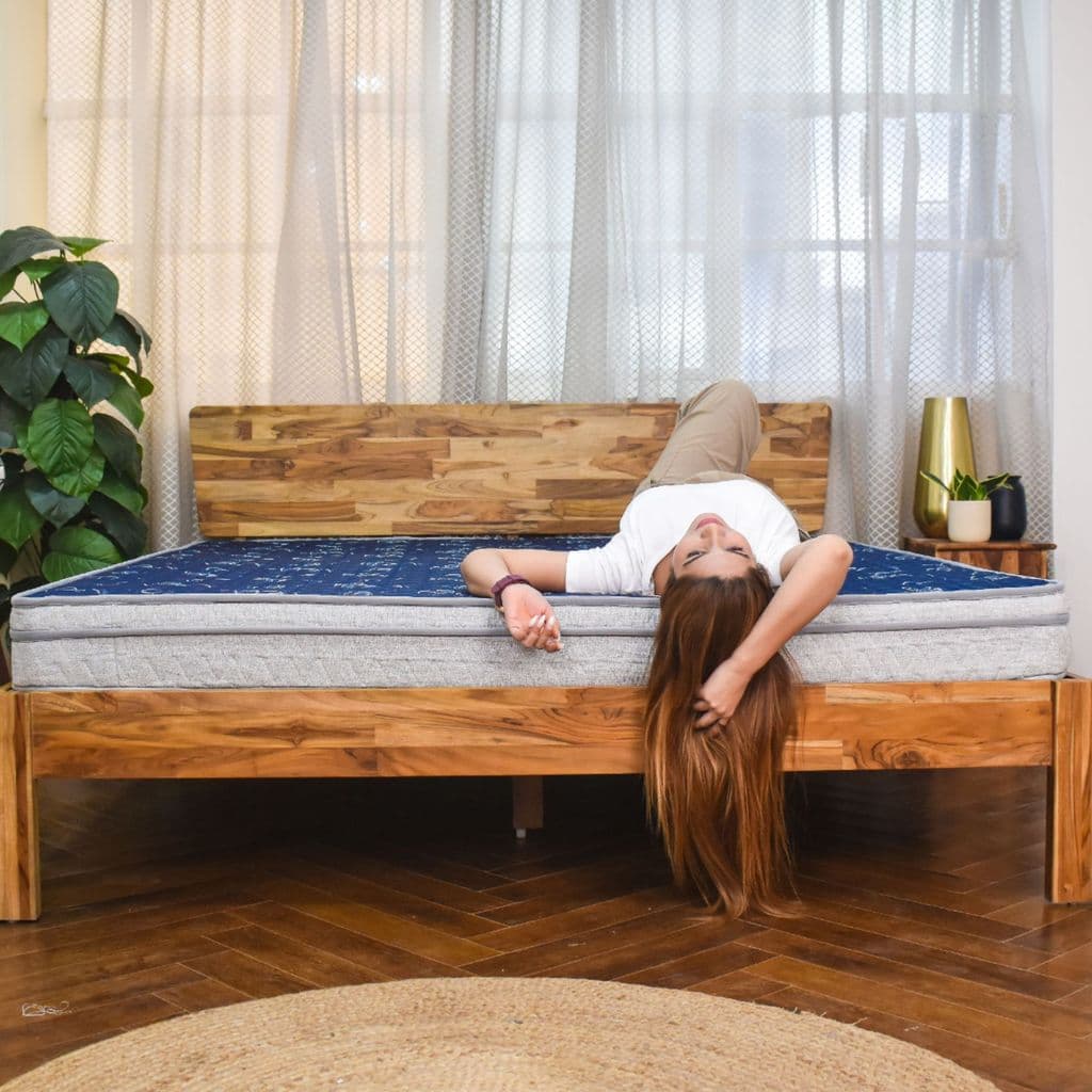 coirfit-luxurino-pillow-top-with-ispt-tech-6-inch-king-bonnell-spring-mattress1