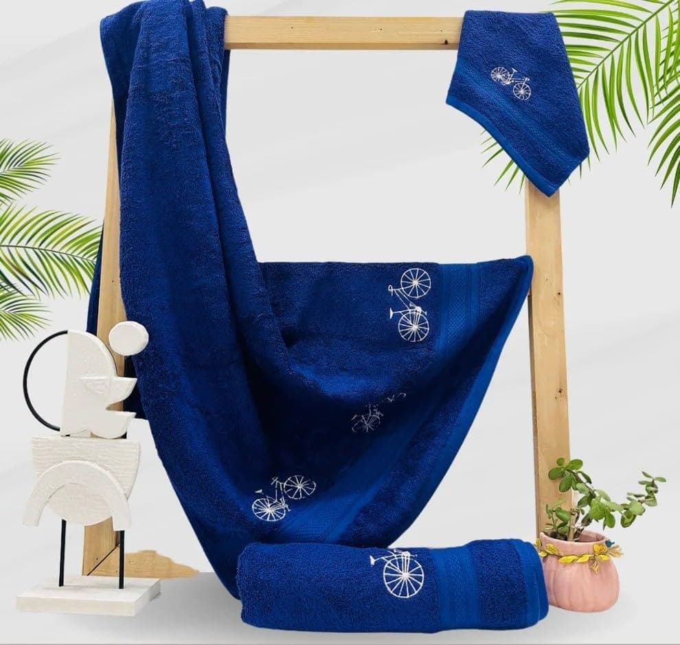 mrijaa-luxury-bamboo-bath-towel-set,-navy-blue,-600-gsm,-majestic-bloom,-3-pieces-set-(bath-towel-70x150-cm,-hand-towel-40x60-cm,-face-towel-30x30-cm)1