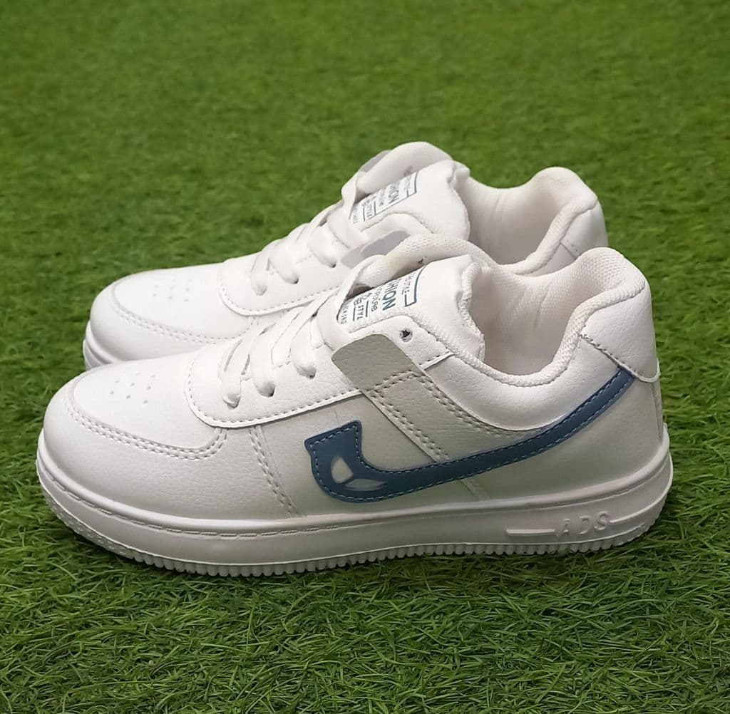 unisex-basketball-shoes-high-top-sneakers-for-men-and-women---white1