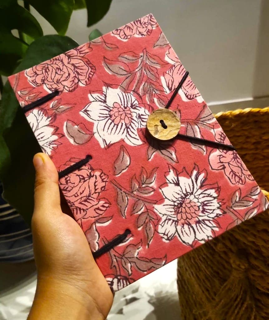 handcrafted-red-floral-print-diary1