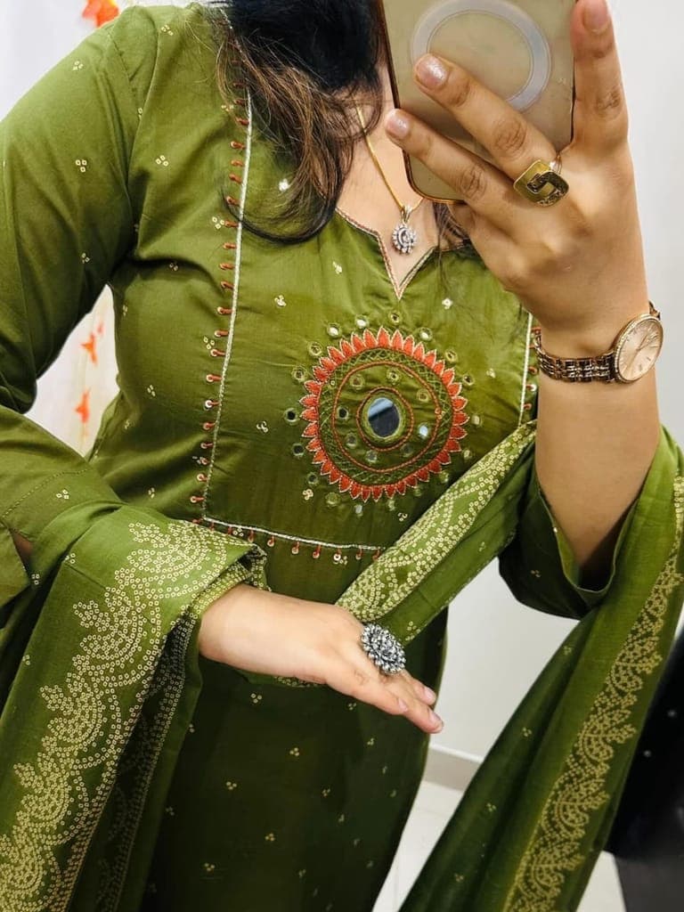 rust-orange-embroidered-kurta-set-with-mirror-work-&-dupatta1